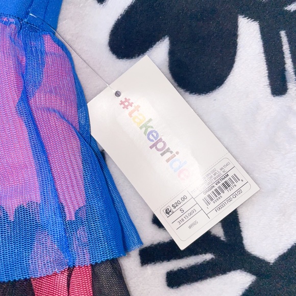 Genderfluid pride skirt - Picture 4 of 5